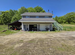 842 Brighton Hill Road, Minot, ME 04258