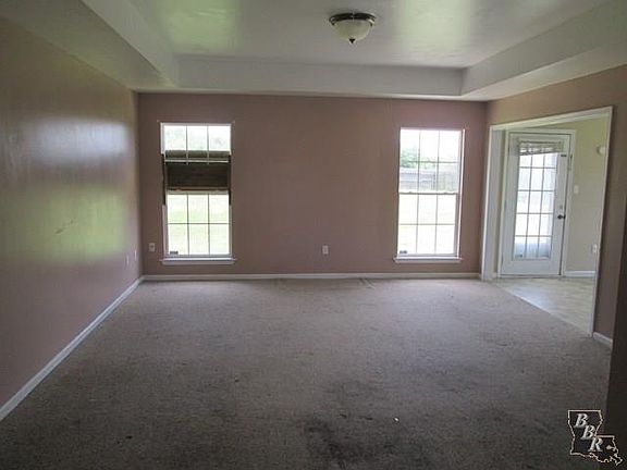 2nd image of 480 Baptiste Cir