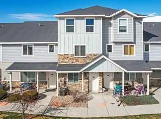 736 E 125 N, Vineyard, UT 84059