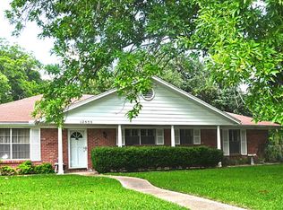 12503 Wellborn Rd, Brookside Village, TX 77581