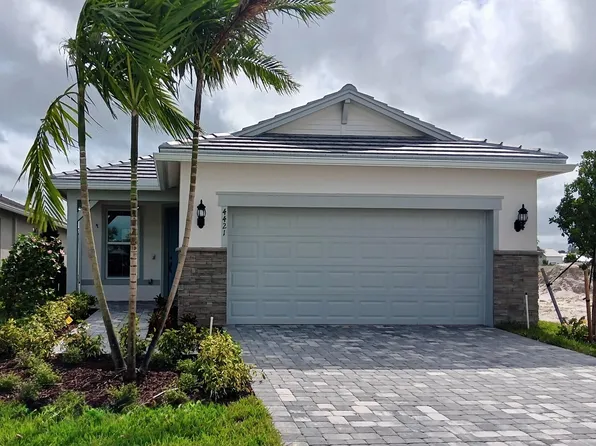 4421 Pinafore Street #Contour 212, Vero Beach, FL 32967