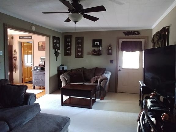 3rd image of 16 Spruce St