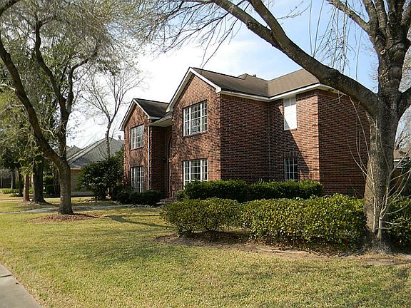 Corner lot with a detached garage