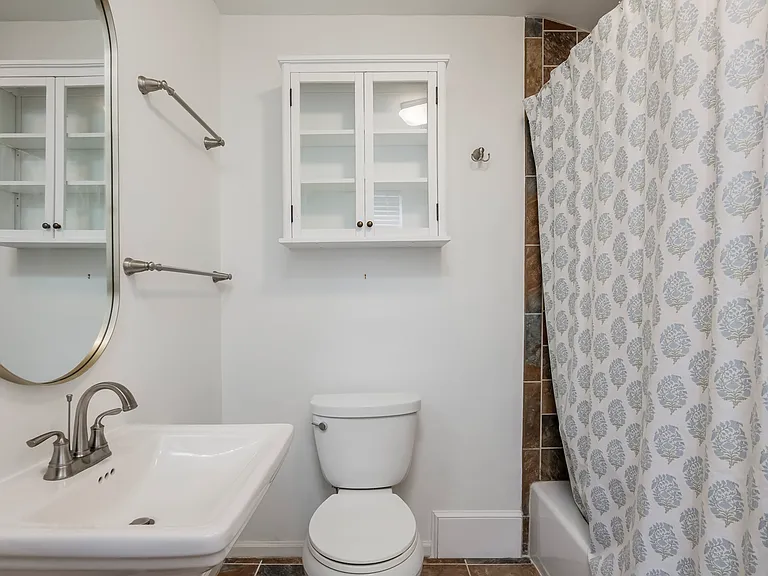206 Oliver St — Photo 15