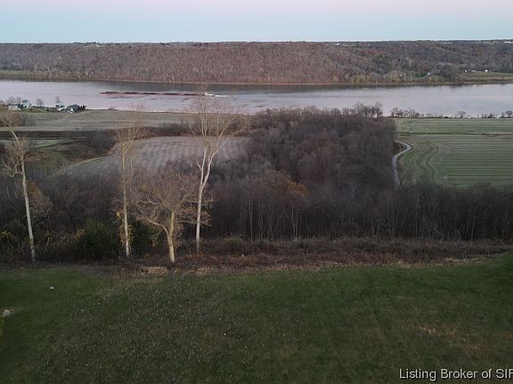 2nd image of 3155 S River Bluff Drive