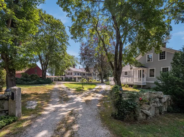 848 Noank Road, Groton, CT 06355