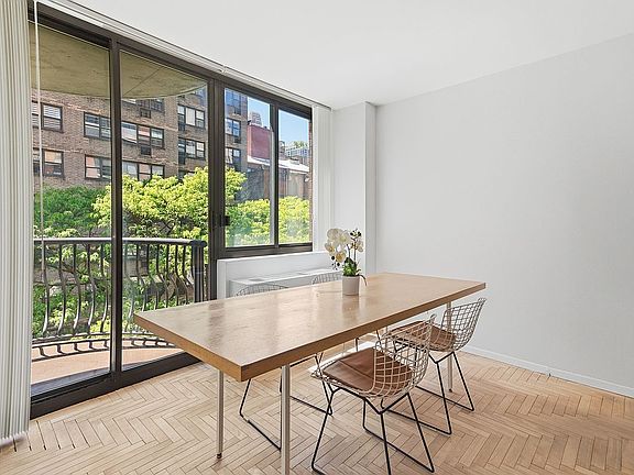 3rd image of 343 E 74th St APT 5H