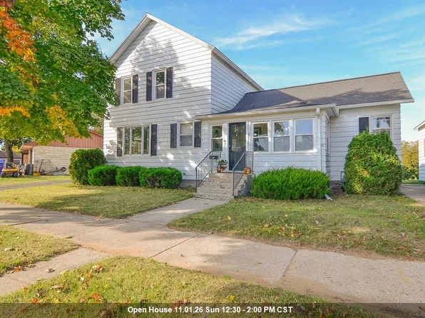 271 W Front St, Peshtigo, WI 54157