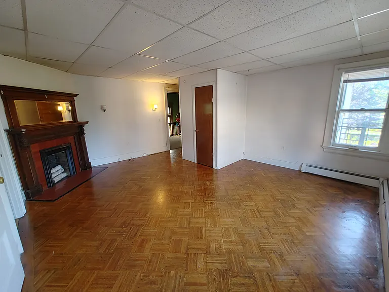485 University Ave #5 — Photo 2