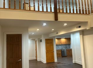 33-35 3rd St #4, Waterford, NY 12188