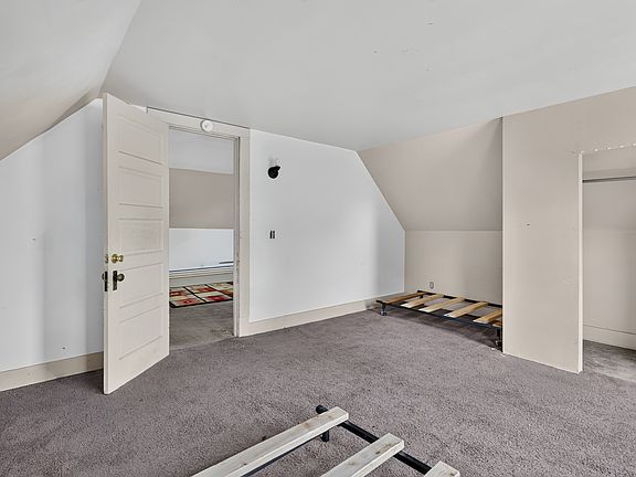4th image of 855 Ohio Ave #855