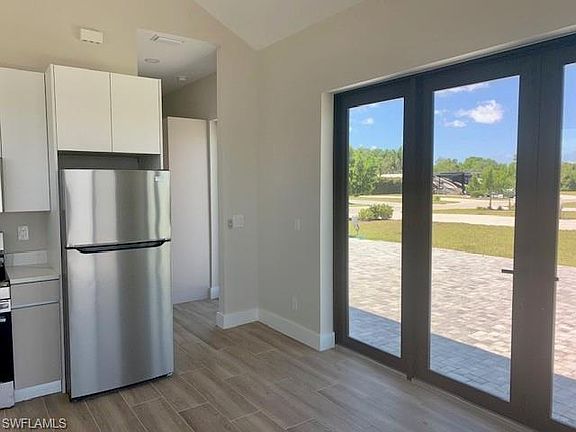 3rd image of 5573 Laguna Caribe CIR