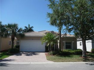 75 Glen Eagle Cir, Naples, FL 34104