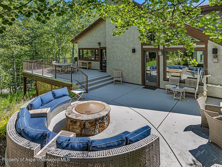 435 Faraway Rd — Photo 35