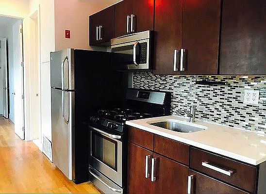 1st image of 355 Stockton St #3R