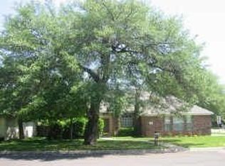 310 Rockcrest Dr, Georgetown, TX 78628