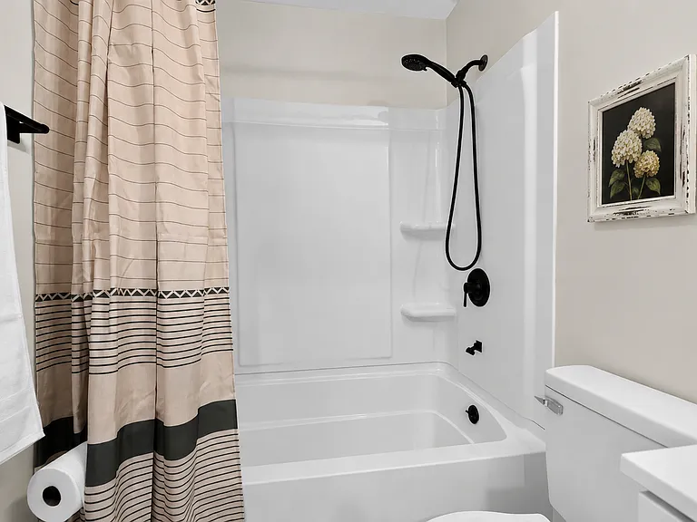 340 Buena Vista Ave — Photo 25