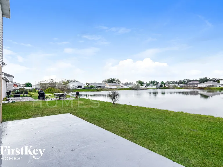 3808 McKinley Dr — Photo 16