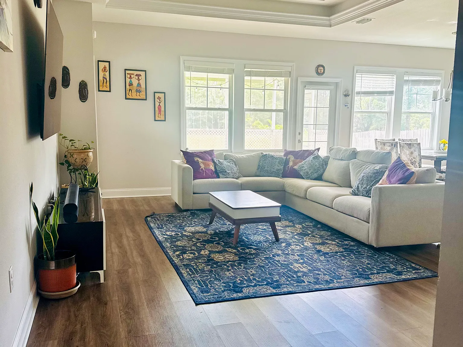 3 bed, 1580 sqft, $2,300 — Photo 4