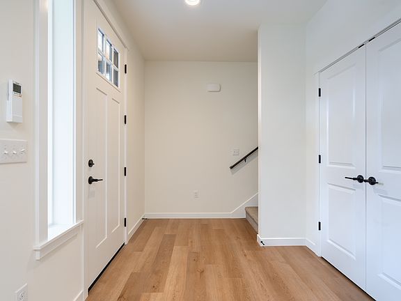 Entrance and hallway closet - Pics are of a different 1663 plan. Features and colors may differ.