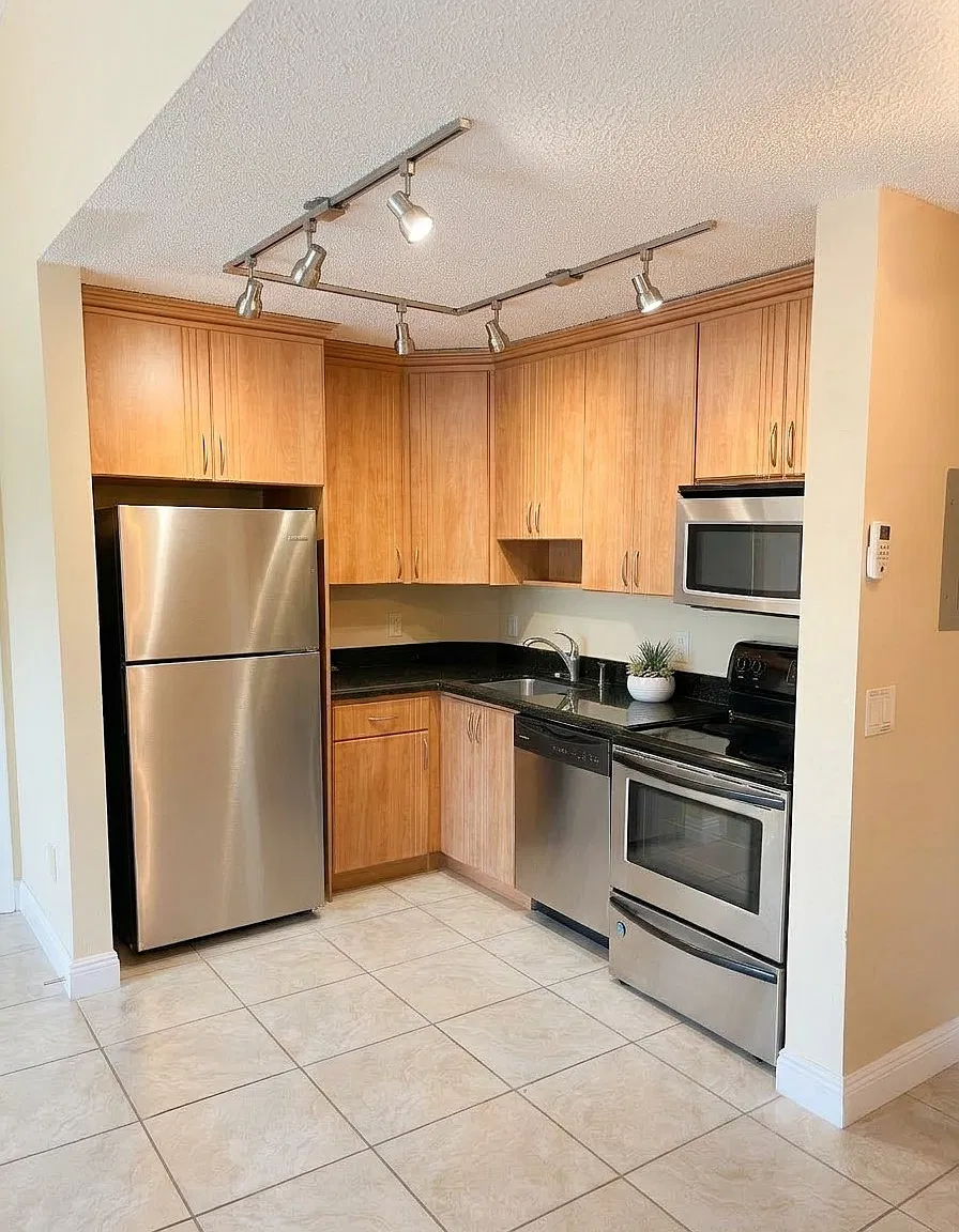 1 bed, 752 sqft, $1,750 — Photo 1