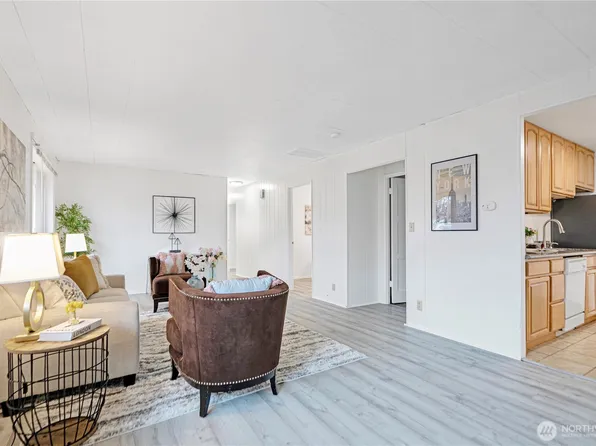 2807 NE 16th Street, Renton, WA 98056