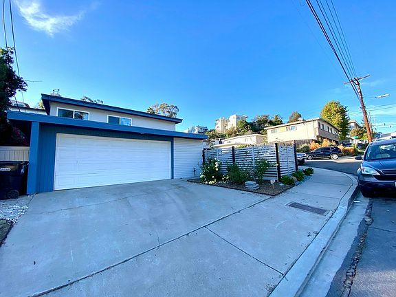3rd image of 605 Bush St #605