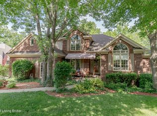 814 Locust Pointe Pl, Louisville, KY 40245