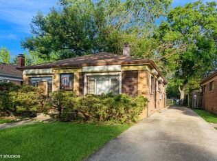 15427 Winchester Ave, Harvey, IL 60426