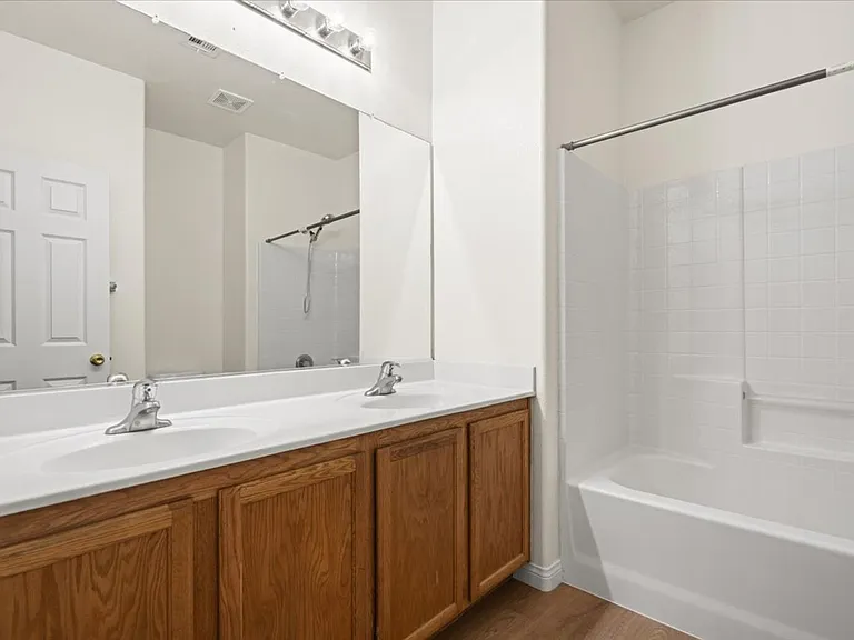 9618 Rolling Thunder Ave — Photo 17