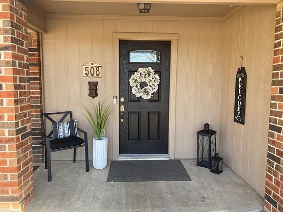 4th image of 508 S Alabama Dr