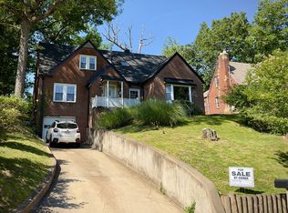 1725 Massey Cir, South Charleston, WV 25303