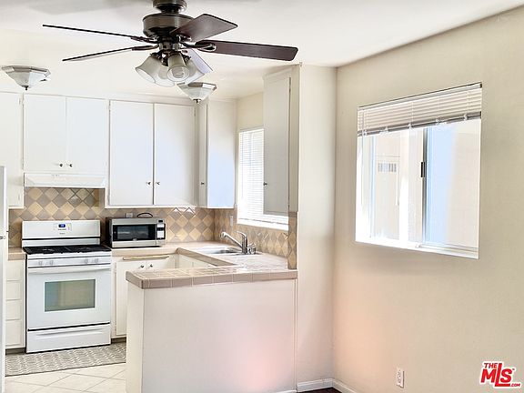 4th image of 1101 Lincoln Blvd