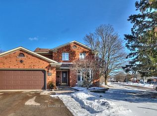 28 Dixon Cres, Welland, ON L3C 6P4