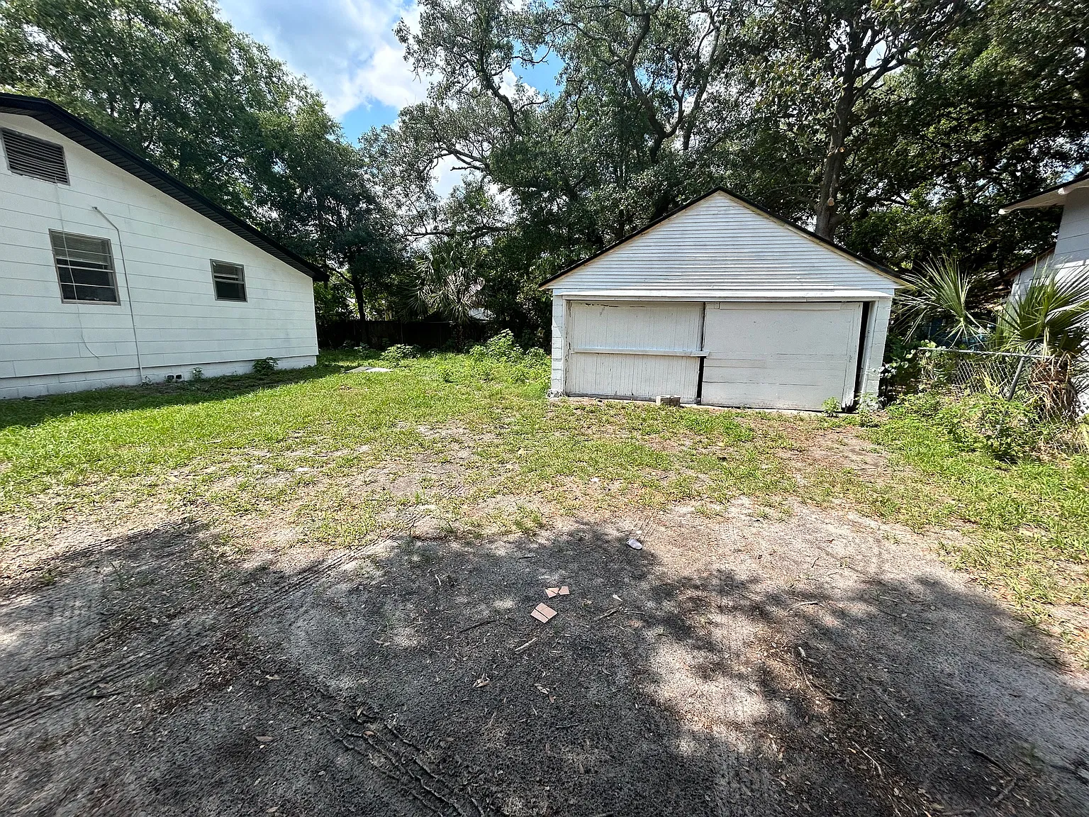 4 bed, 1550 sqft, $1,800 — Photo 2