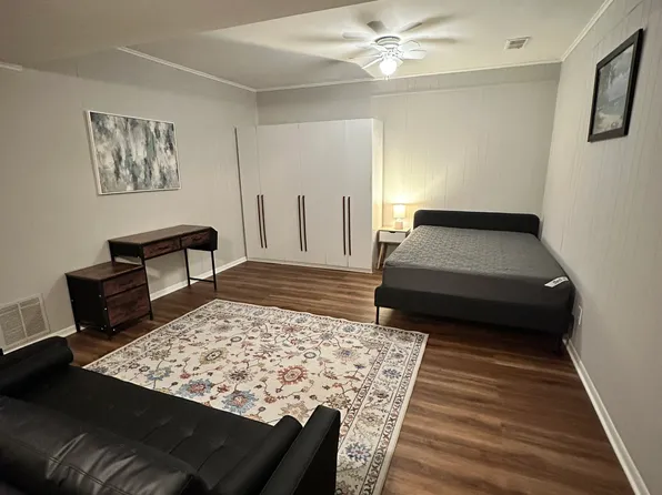 7904 Towerbell Ct, Annandale, VA 22003