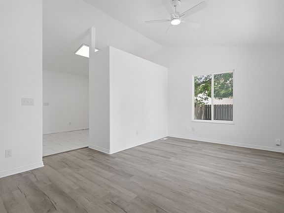 5th image of 2035 E Weeping Willow Way