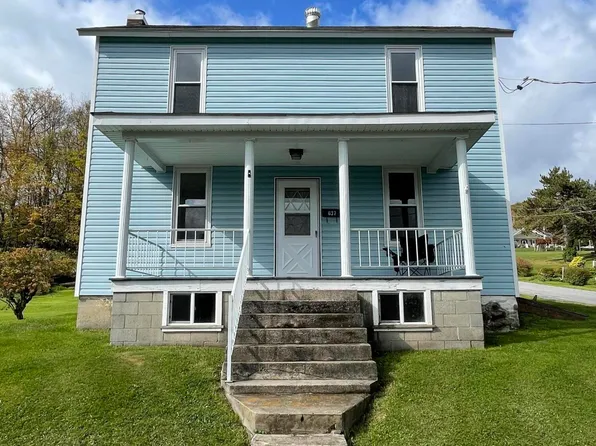 637 White St, Lilly, PA 15938
