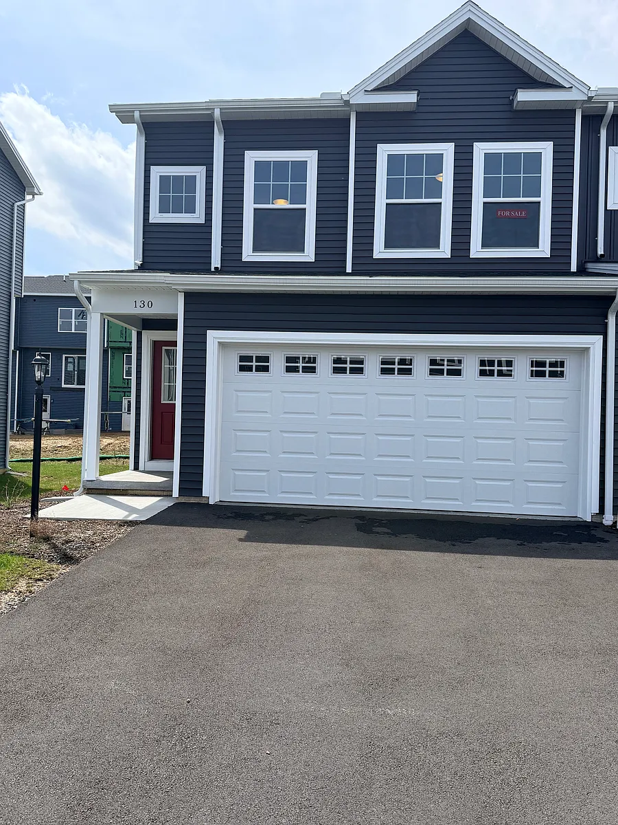 Building Photo - 130 Dolomite Dr