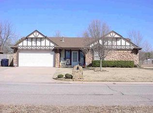 524 N Davis, Bethany, OK 73008