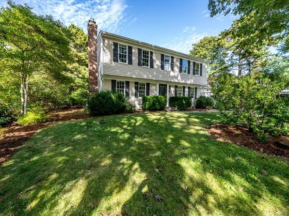 80 Noreast Dr, Harwich, MA 02645