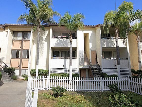 5th image of 202 W San Ysidro Blvd APT 4
