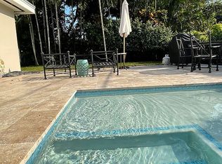 7720 SW 50th Ct, Miami, FL 33143