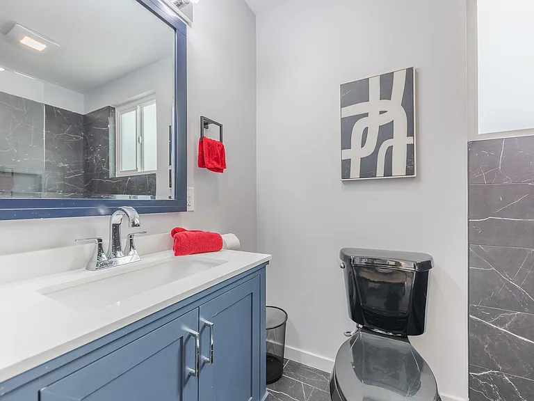 2522 Armacost Ave — Photo 33
