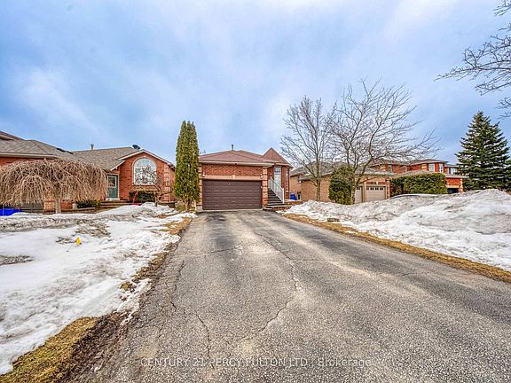 2nd image of 25 Crompton Dr