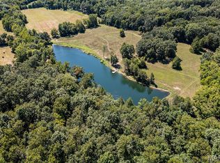 31 Sunset Ln, Steelville, MO 65565