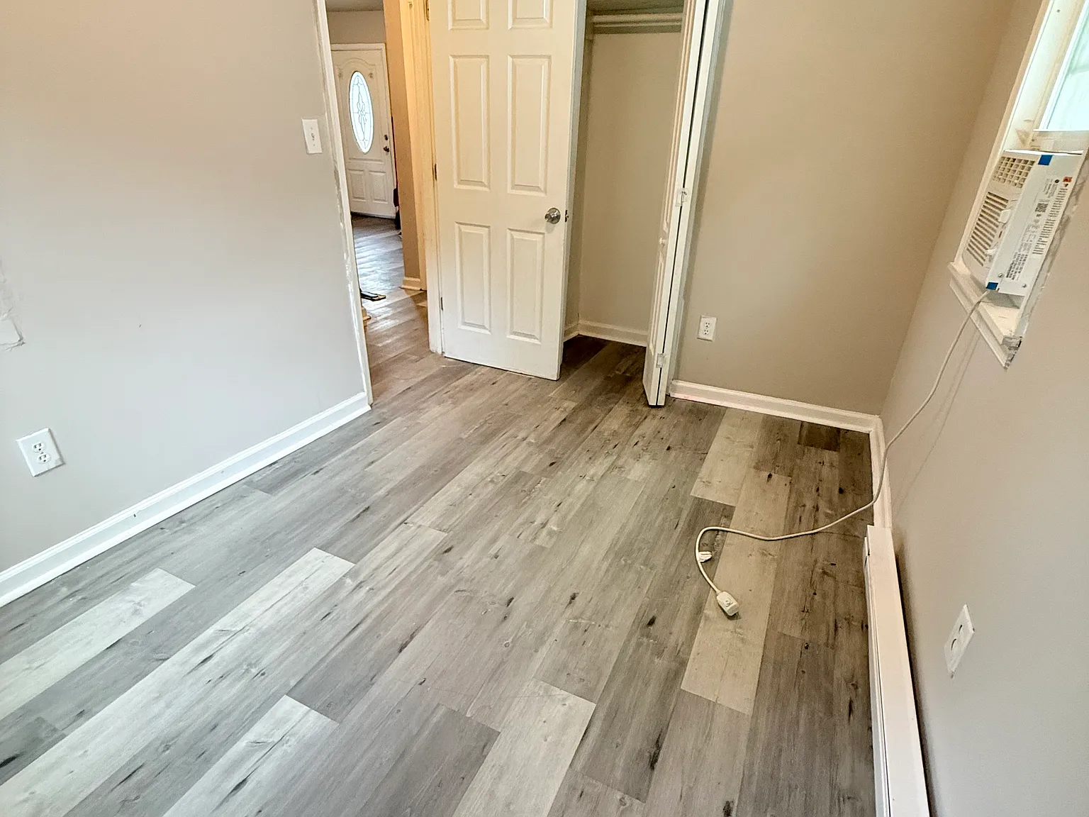 2 bed, 924 sqft, $1,465 — Photo 2