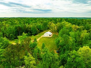 2933 Cavia Rd, Holladay, TN 38341