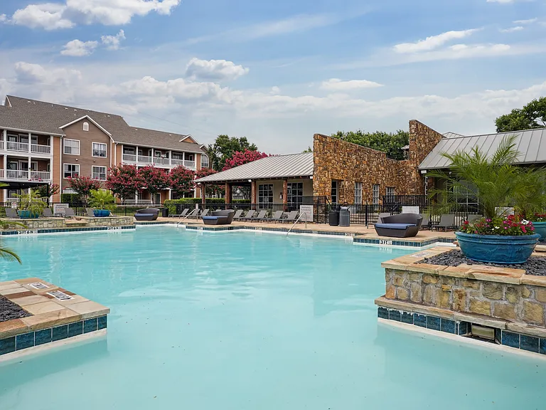 5 Resort-Style Pools