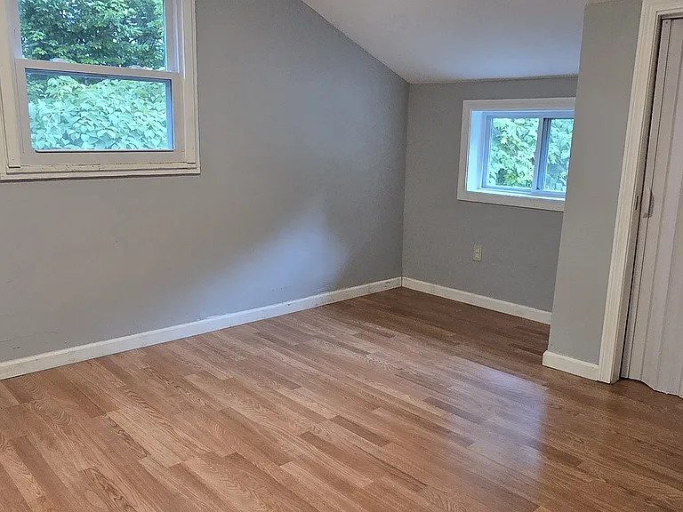 148 Falls Ave #2 — Photo 9
